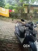 Show room condition.singla hand drive