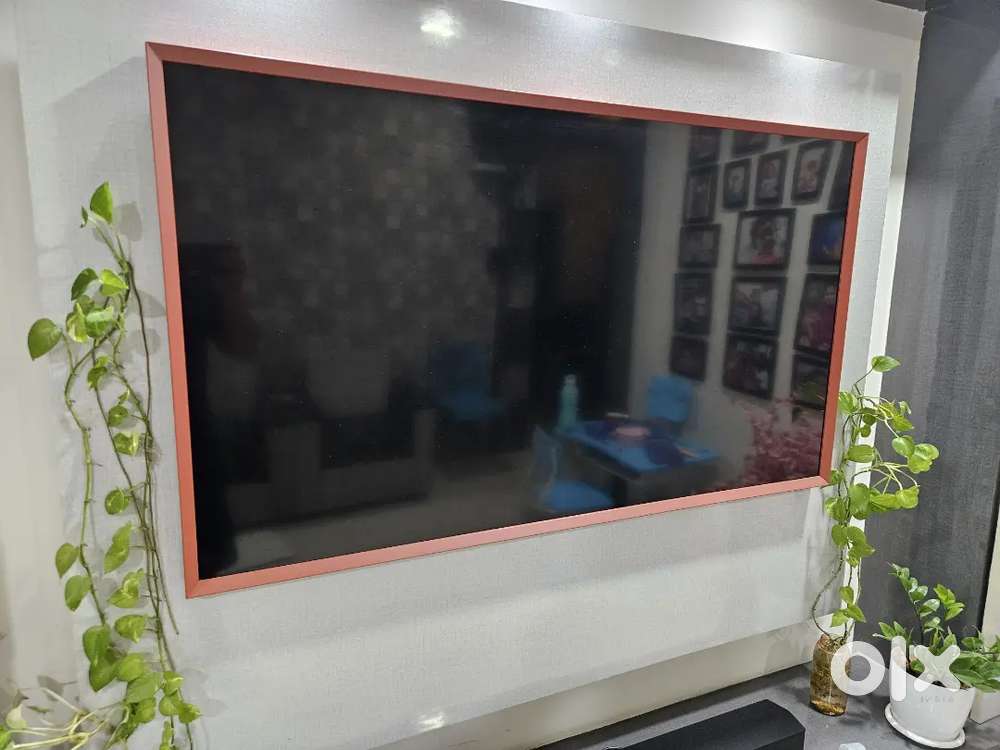 Samsung Frame TV 55 Inch QLED 2021 Model with Dolby Atmos support