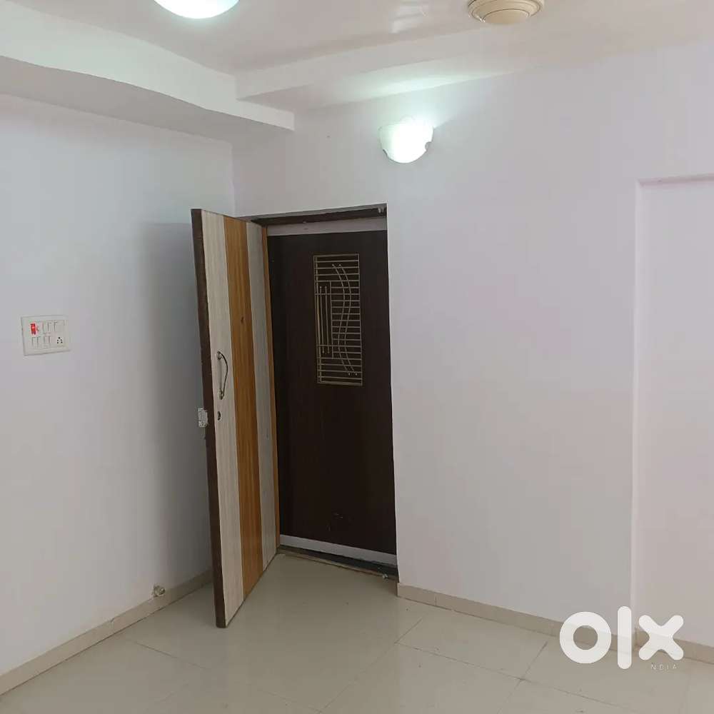 1 Bhk masterbedroom Big Terrace , Municipal Water Vasai East 15000