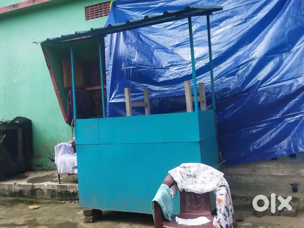 Fast food stall