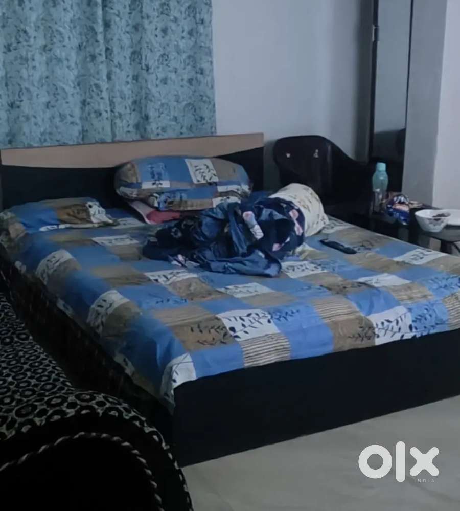 Double bed with 2 mattress
