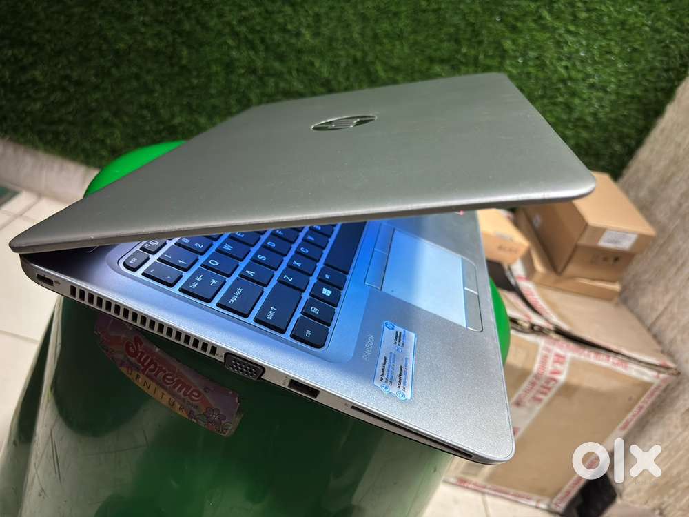 Hp ultraslim high speed core i5 Laptop, dual storage , win 11 orig
