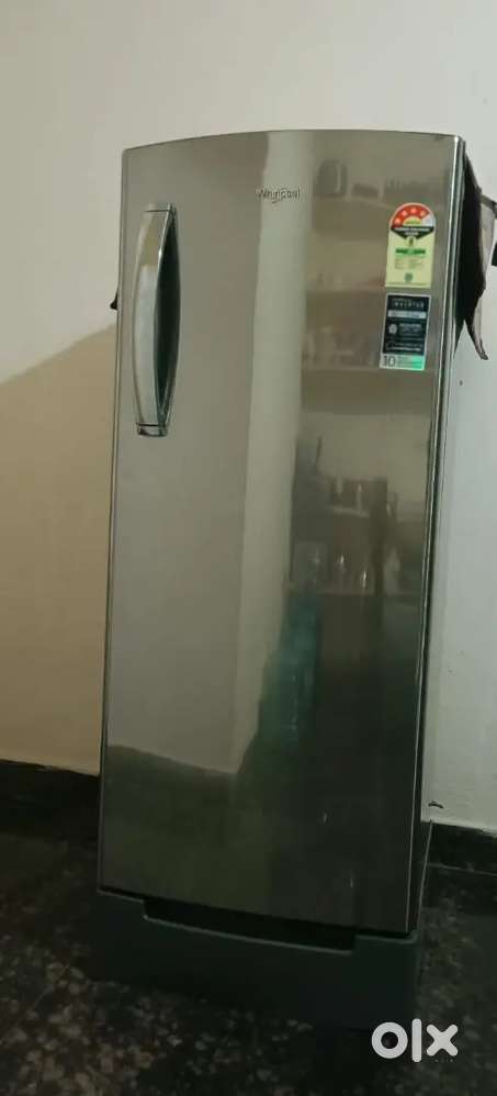 Whirlpool 4-Star Single Door Refrigerator (Excellent Condition)