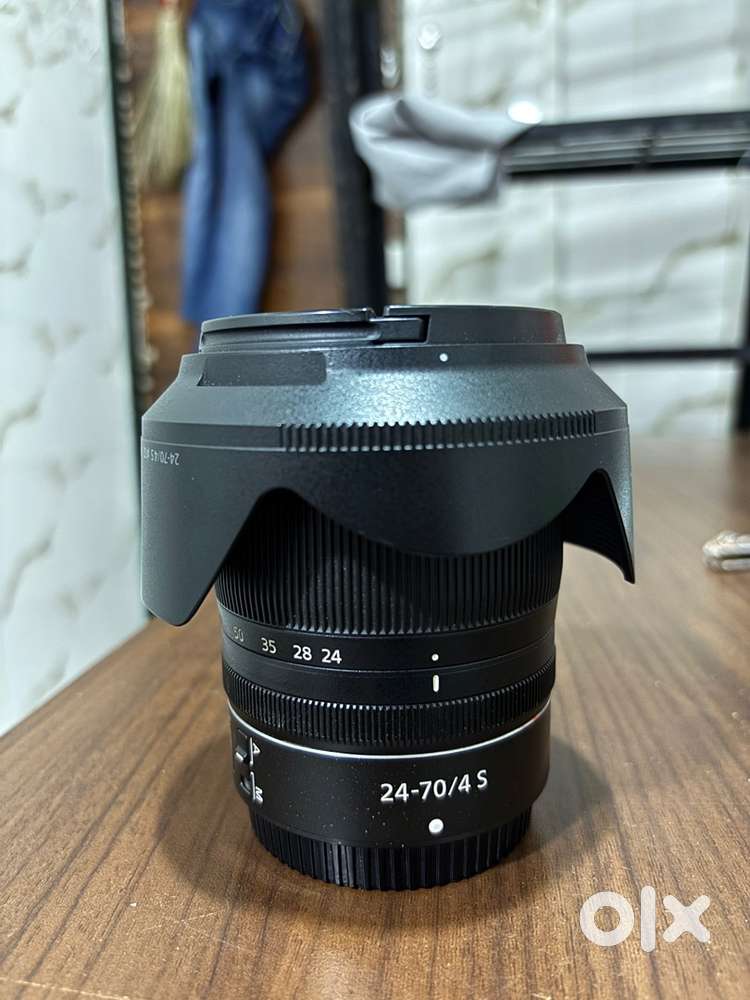 Nikon z moun 24-70mm f4 /