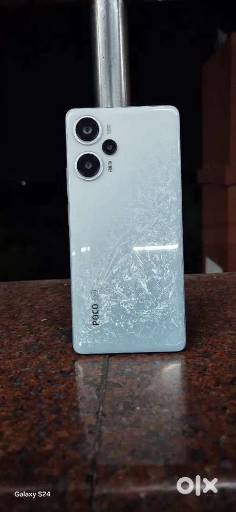 Poco f5 (8/256) All good condiction phone