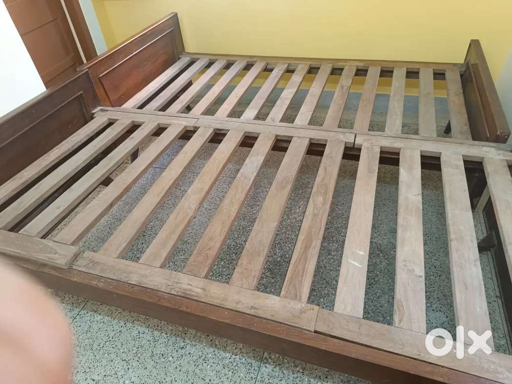 Double king bed