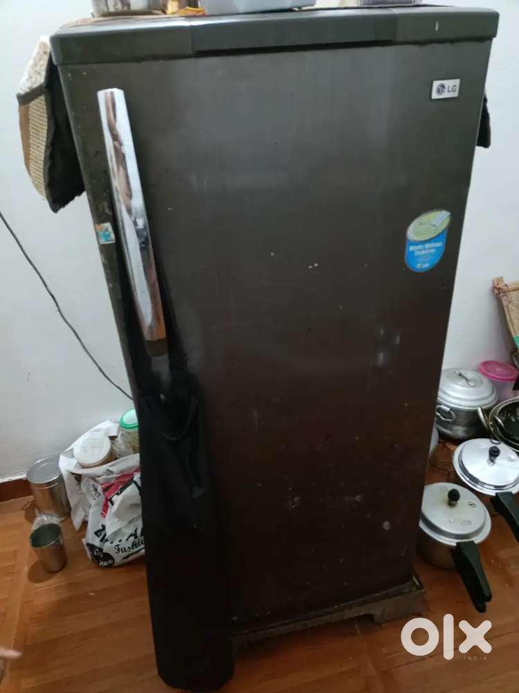 Lg single door fridge super condition
