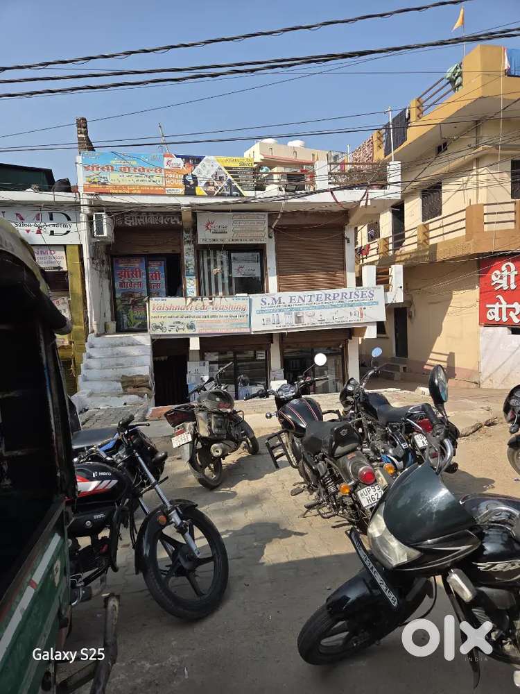 Main road civil line