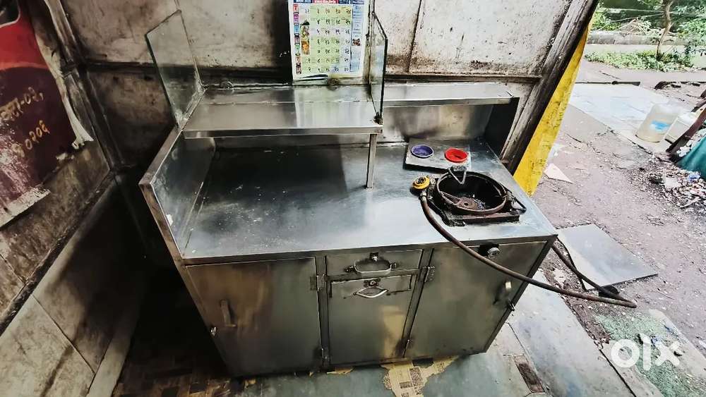 Pavbhaji /vadapav counter
