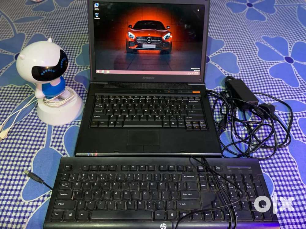 I m selling my lenovo laptop.