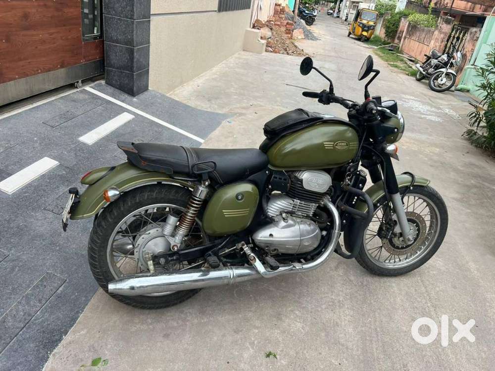 Jawa 42 with 5570KM - 2019 model