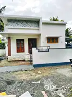 Aluva Kadungaloor 2bhk attached near kalamassery Edapally, Muppathadam