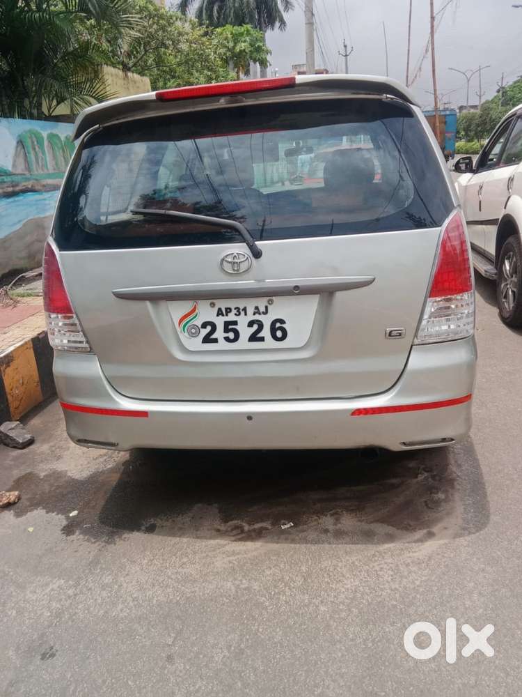 Toyota Innova 2004-2011 2.0 G1 BSIV, 2005