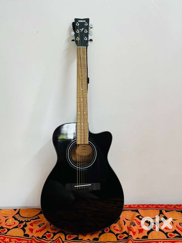 Yamaha Guitar FS80C black