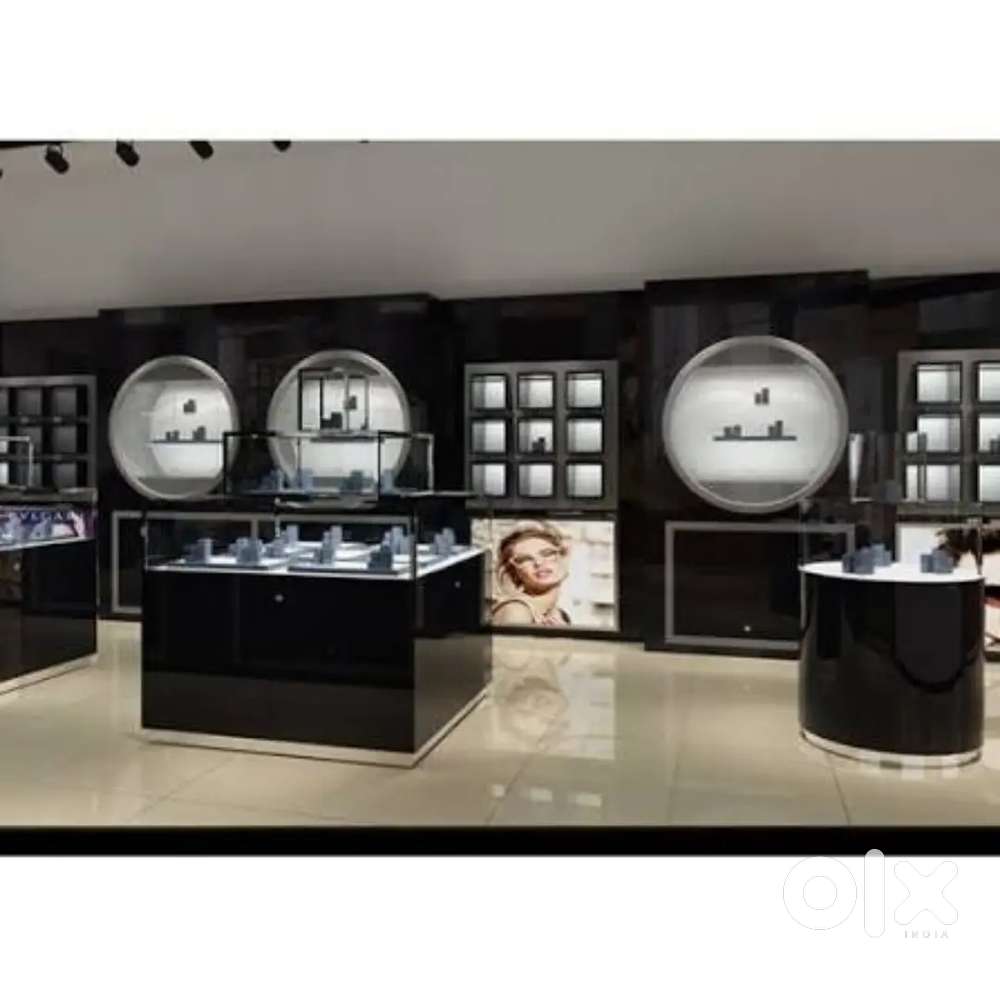 WANTED M/F CUSTOMER RELATION STAFFS