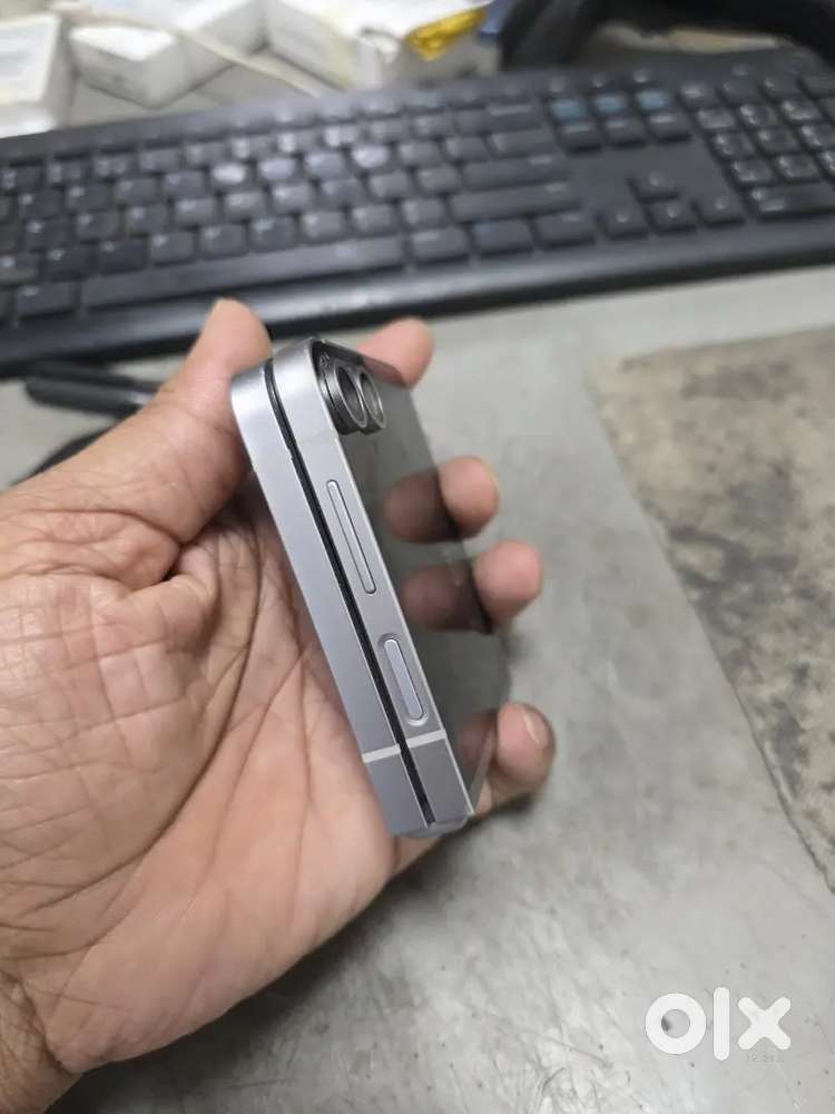Samsung flip 6 256gb