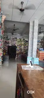 Sales executive required for footwear Shop