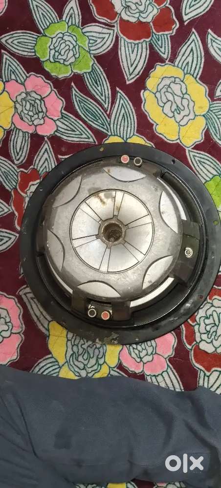 12inch Pioneer TS-W306  DVC  Low bass subwoofer
