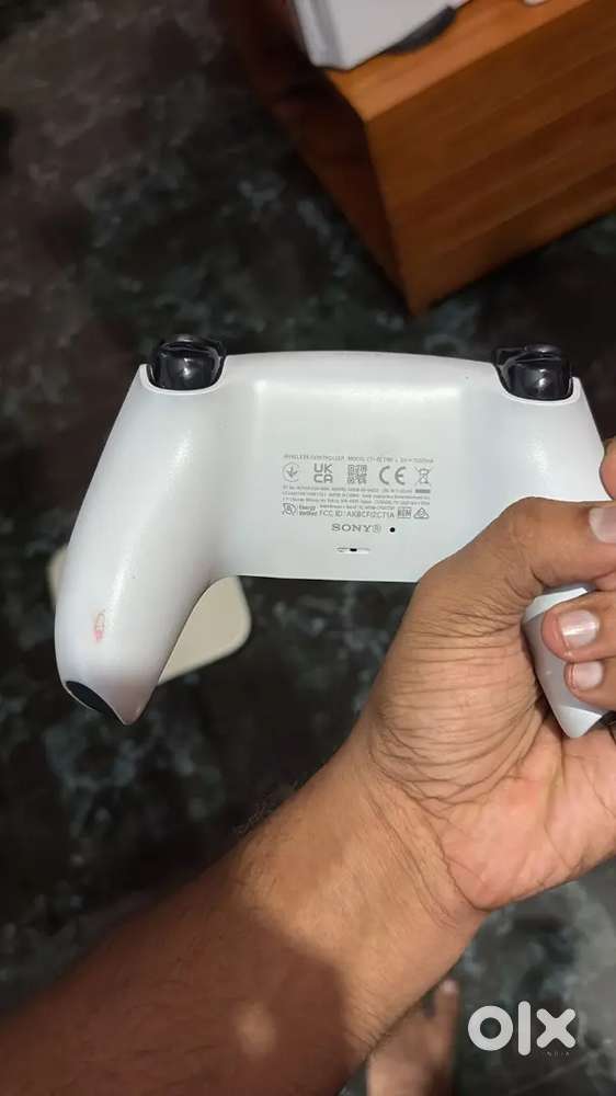 PS5 + 55* 4K TV for 60000