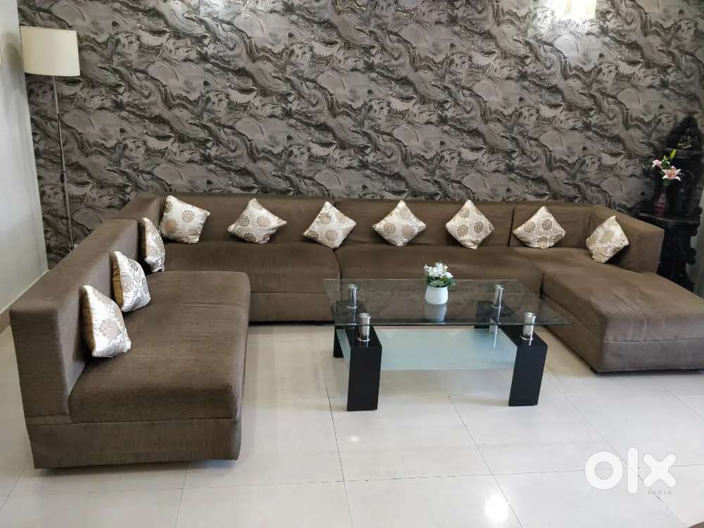 Immediate sale- 8 seater Sofa ( 2 Seater x 4) + Centre Table