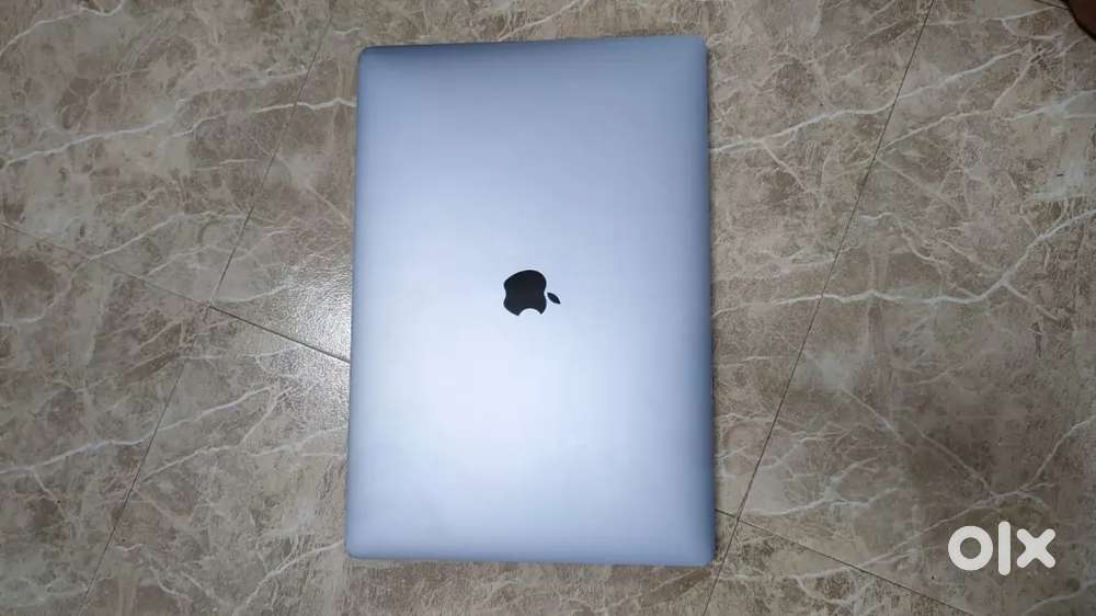 Sparingly used excellent condition Apple macbook pro Retina touchbar