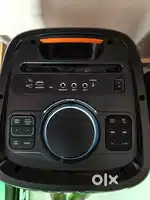 NEW BOAT PARTY SPEAKER WITH COMPLETE BOX AND BILL
