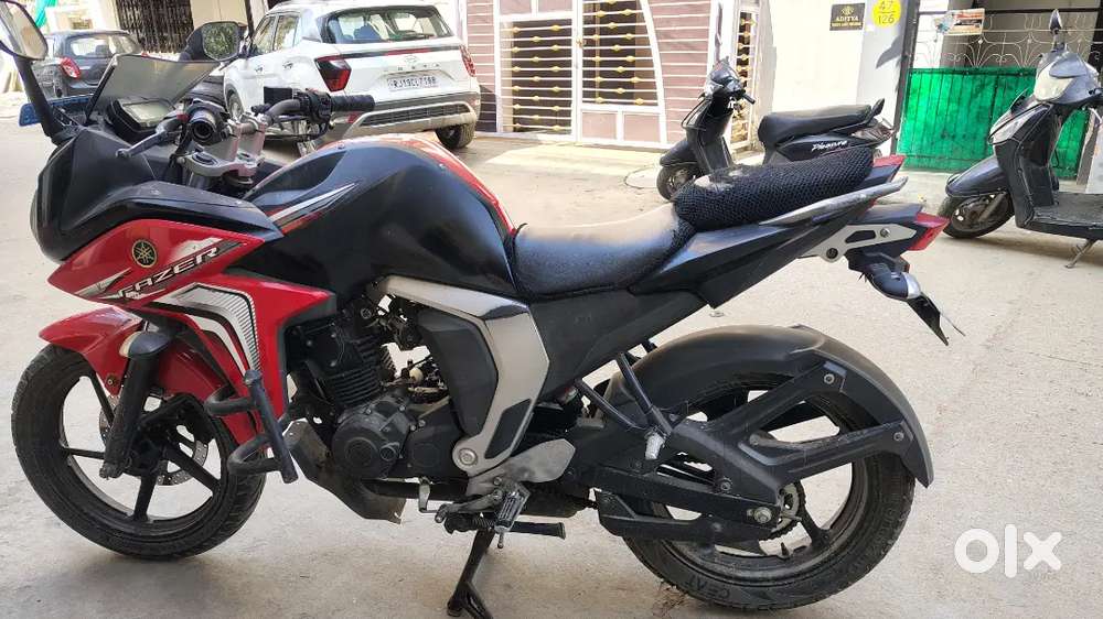 Yamaha Fazer 2016 model