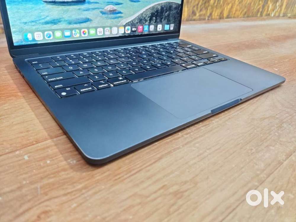 MACBOOK AIR M2 CHIP PROCESSOR 13.3 RETINA DISPLAY LAPTOPO