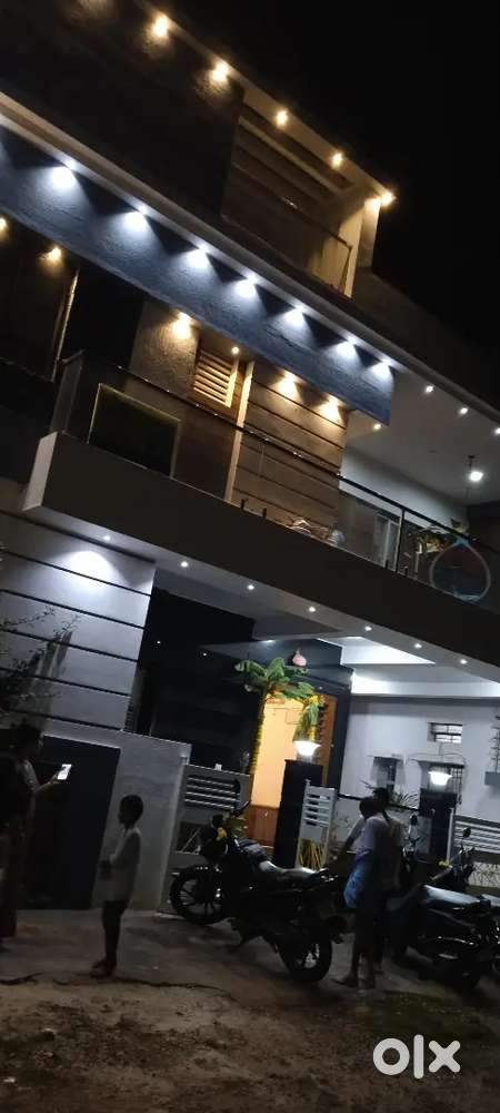 Lease for home  Vijayanagara badavane BJM school back said