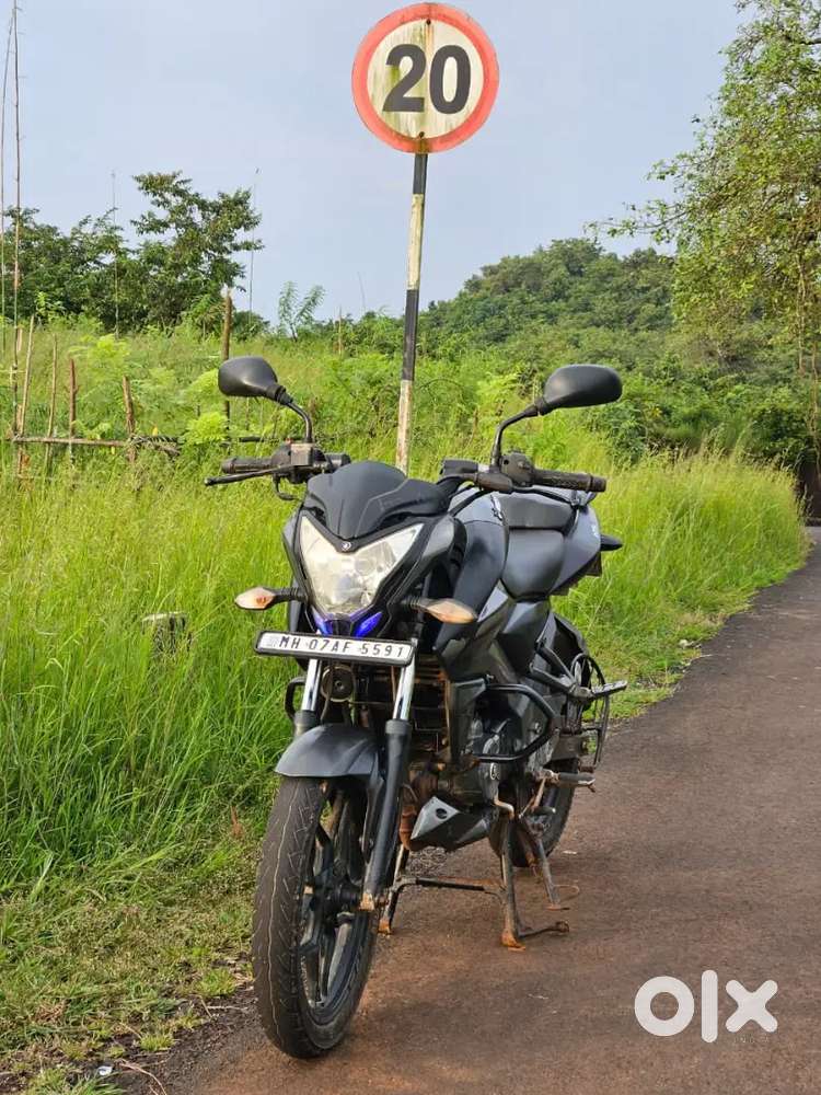 Bajaj pulsar ns160