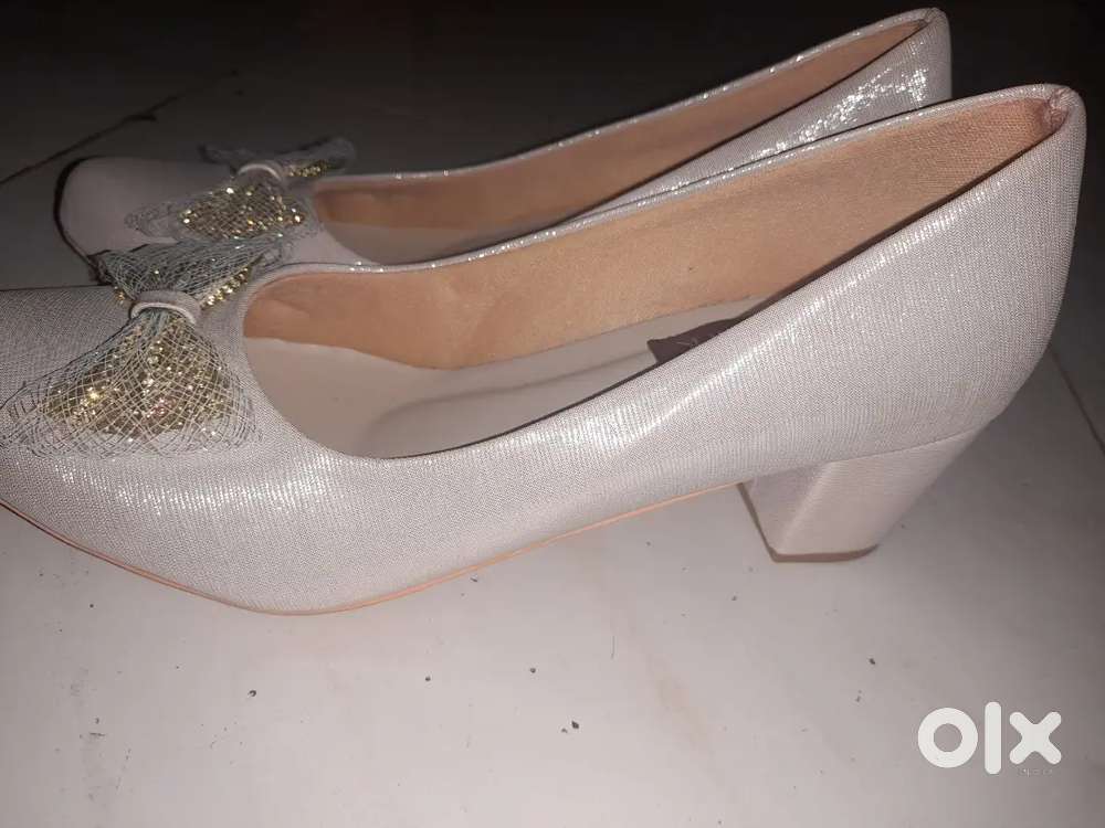 Brand new premium sandal (never used)