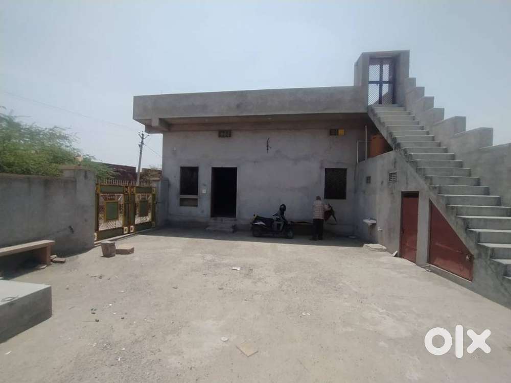 35x155 Big Space For Commercial Use Available For Rent Near DPS Circle