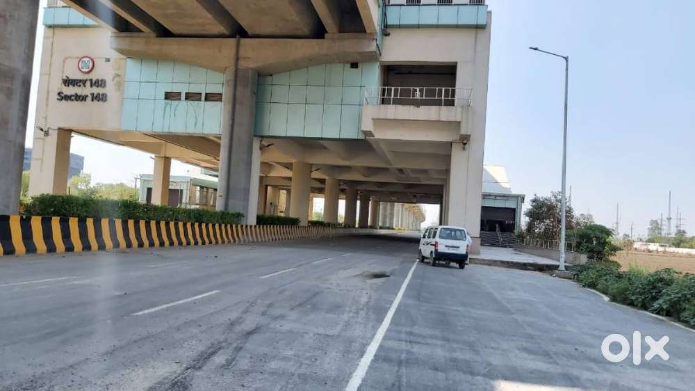 Pari Chowk ke pass Sector 150 Noida Me plot pakki Registry ke sath