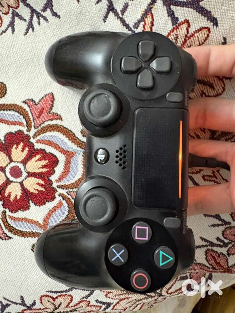 Sony Ps4 in cool condition