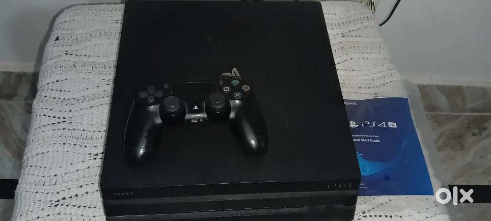 PS4 pro 1 TB  Playstation 4 Pro
