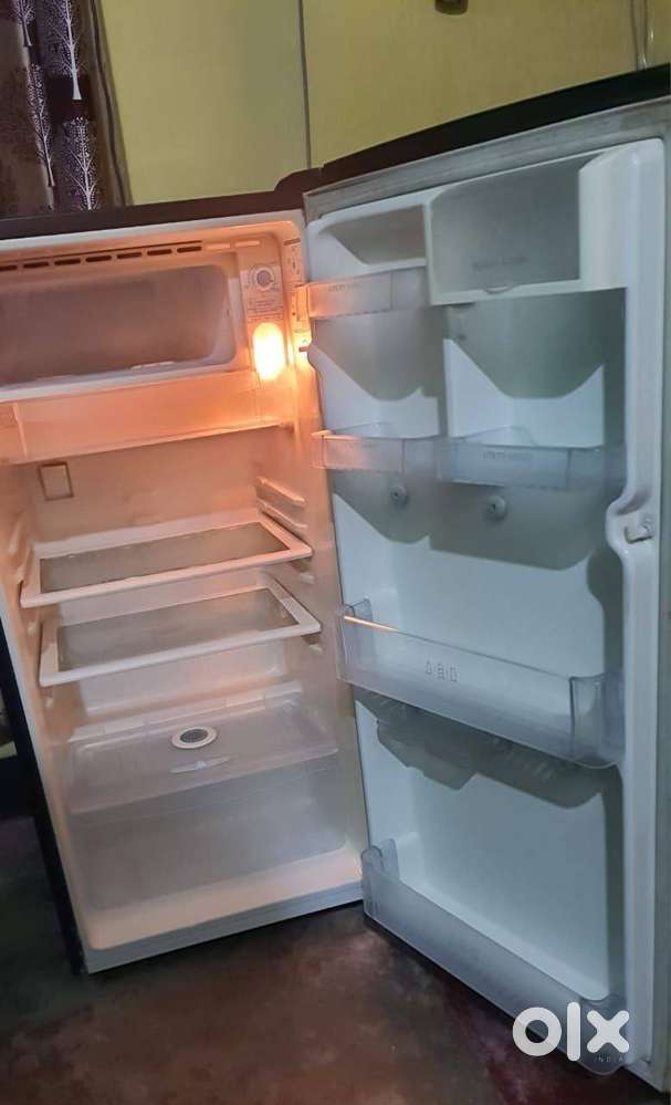 LG 180L Refrigerator - Excellent Condition (Rourkela Only)