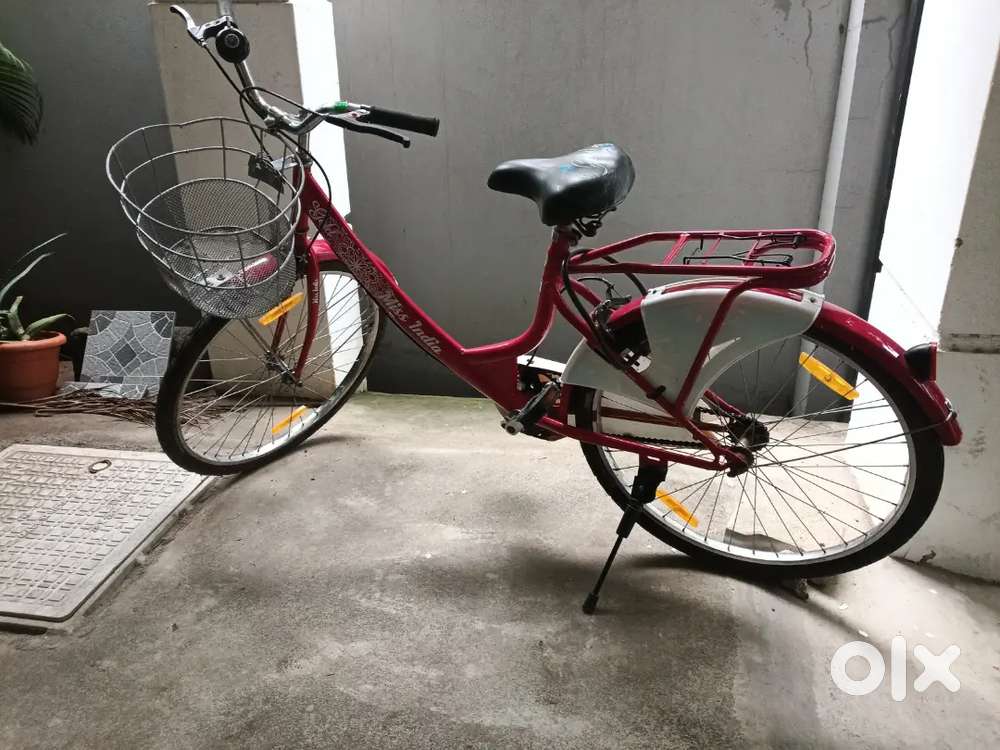 7 months old bicycle.. Girls cycle