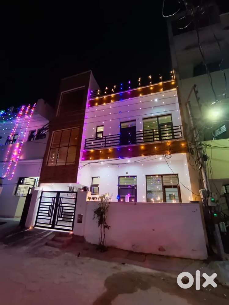 Krishna enclave d block 411