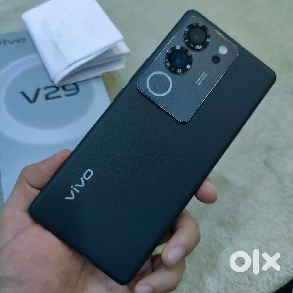 VIVO V29 8.128 GB 2 months old only