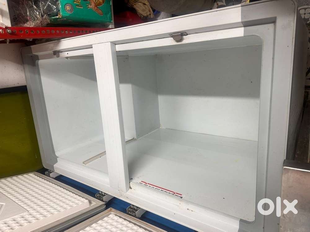 Rockwell Double door top freezer in warranty
