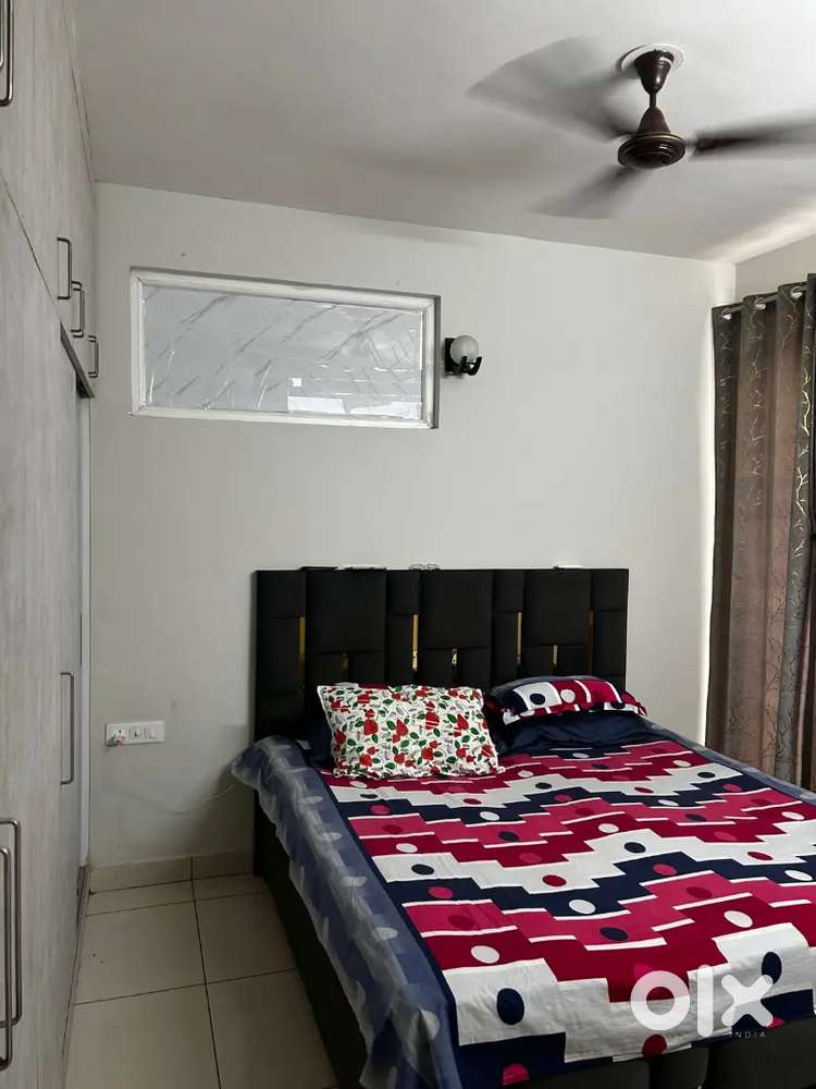 2 BHK 1200 Sqft Fully Furnished Flat Rent SBP Gateway Dreams Zirakpur