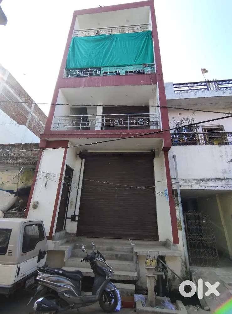 1st floor available for rent