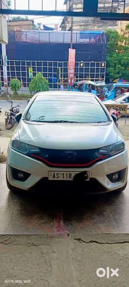 Honda Jazz 2019 Petrol Well Maintained
