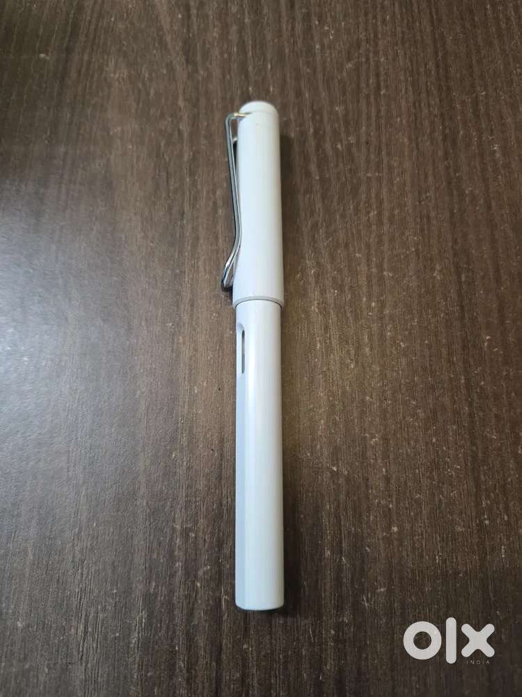 Lamy Safari Fountain Pen White with Bill and Box