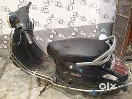Electric Scooty। इसमें बैट्री नहीं है