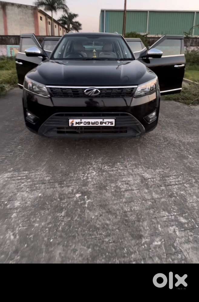 Mahindra XUV300 2019