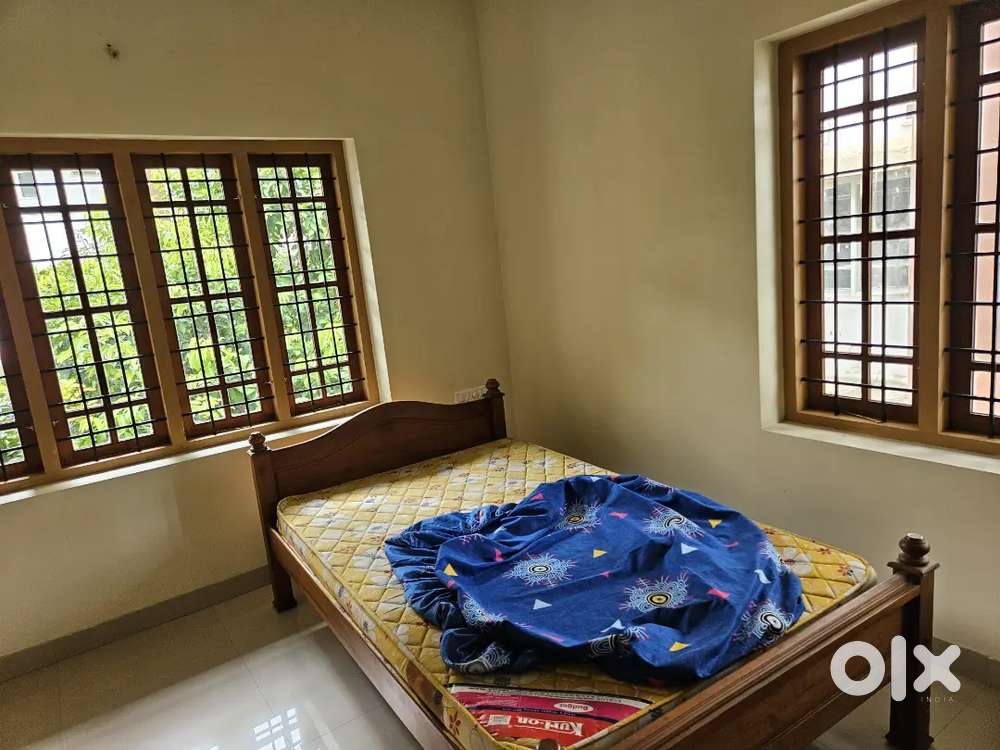 4 bedroom furnished villa near 3 km  to Ettumanoor 25 k with MNC