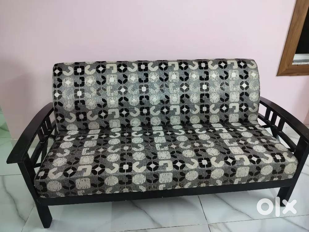 3+2 Seater Wooden Sofa Set with Centre table