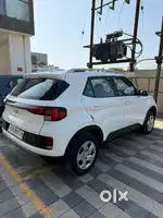 Hyundai Venue N Line 2022 Petrol Well Maintained