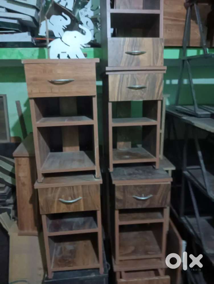 Bes side table